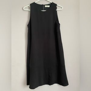 Aritzia Babaton mini dress size 6 black